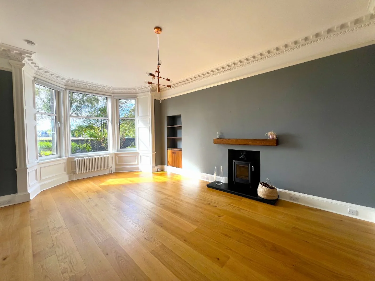 Flat Myreside Road in City of Edinburgh