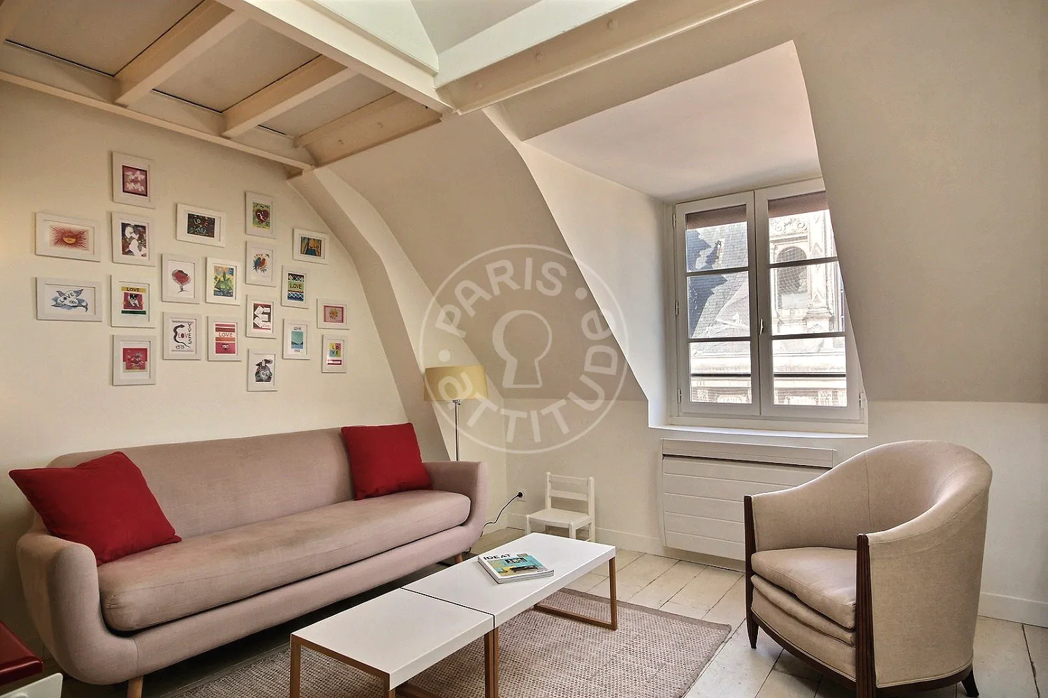 Appartement Rue du Château d'Eau à Paris