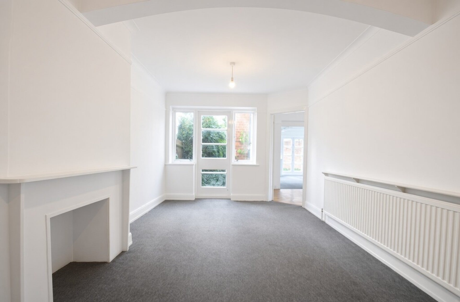 House Sandringham Drive in Borough of Spelthorne