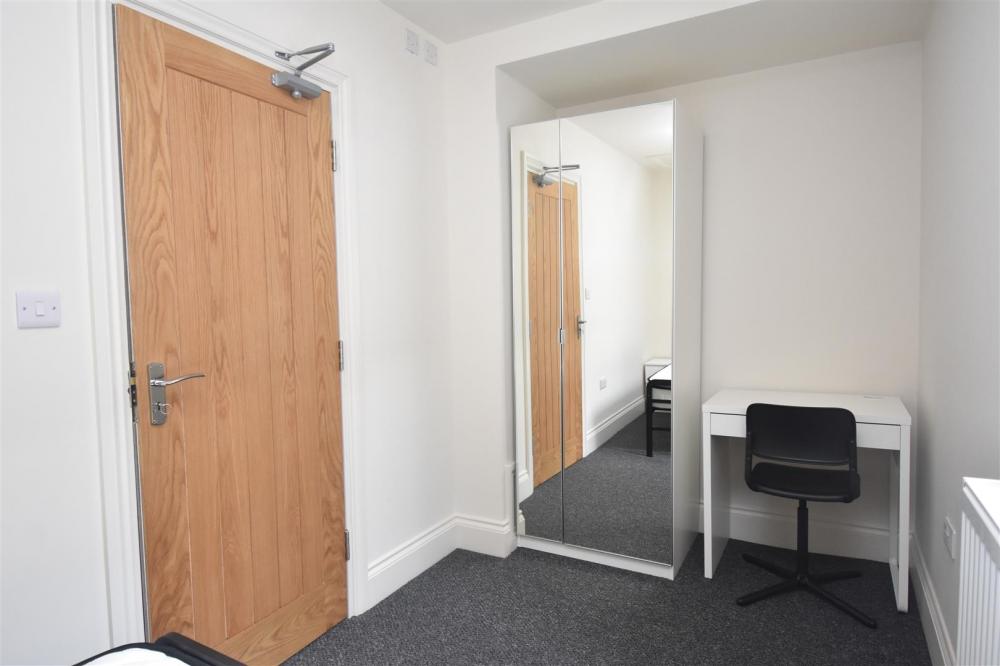 Room Bootham Crescent in York