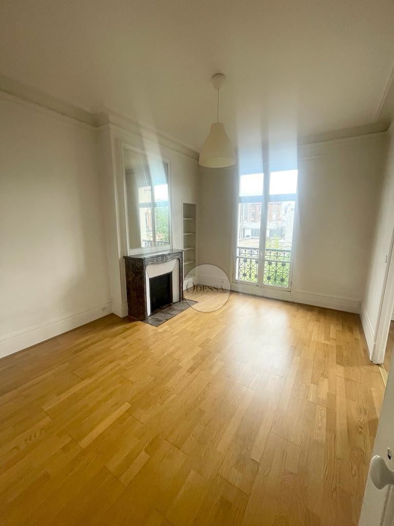Appartement Place Charles Digeon à Saint-Mandé