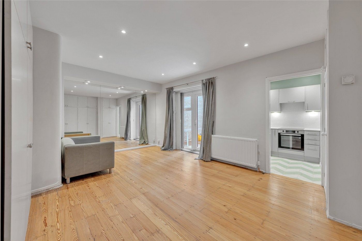 Flat Sutherland Avenue in City of Westminster