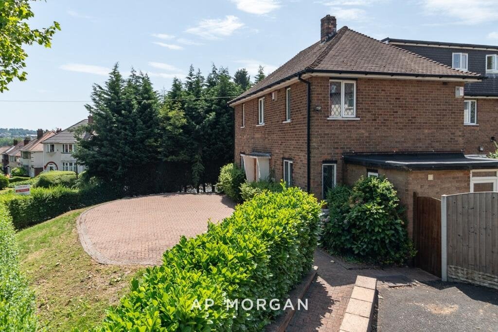 House Nith Place in Dudley