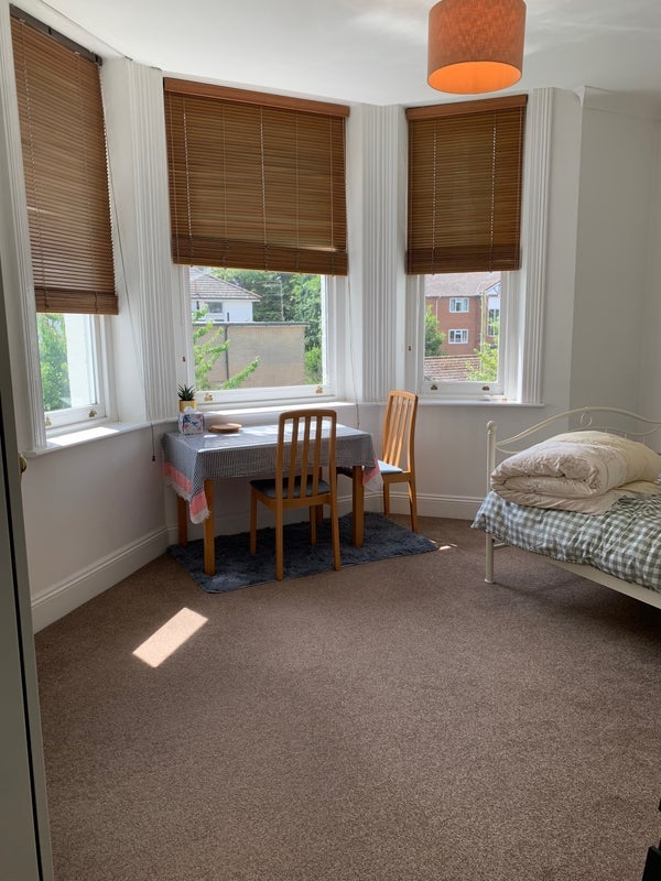 Room Cavendish Road in Bournemouth