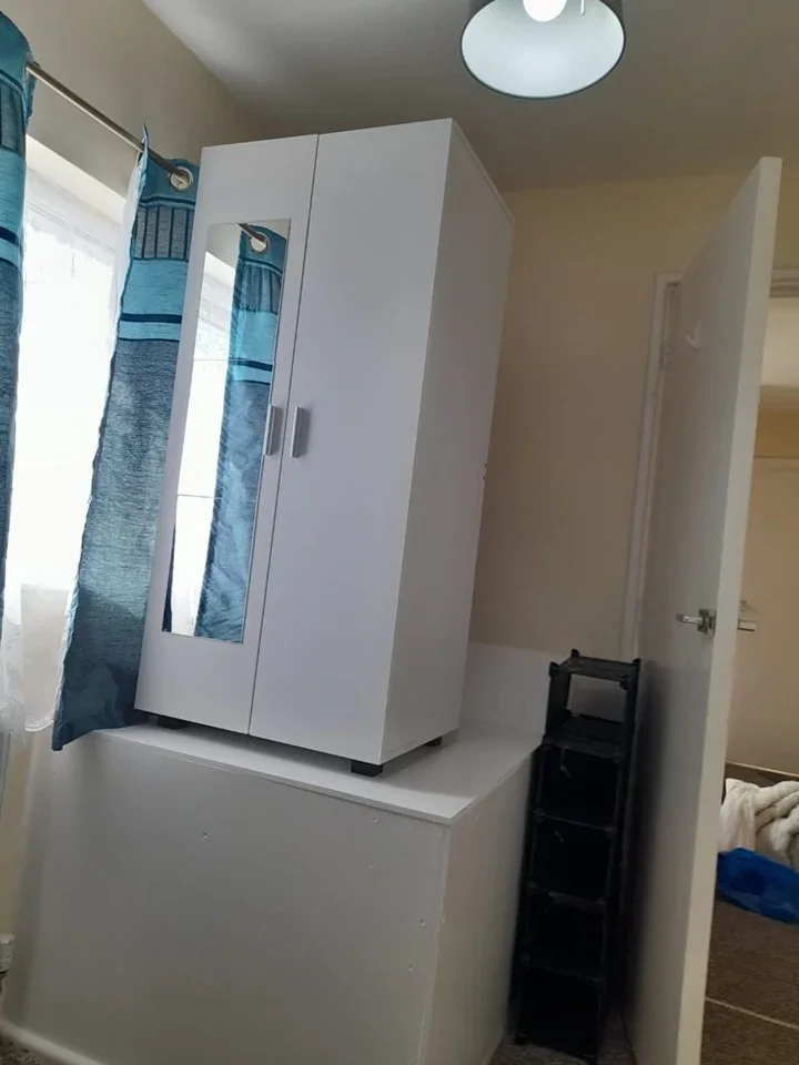 Room Canberra Square in Tilbury