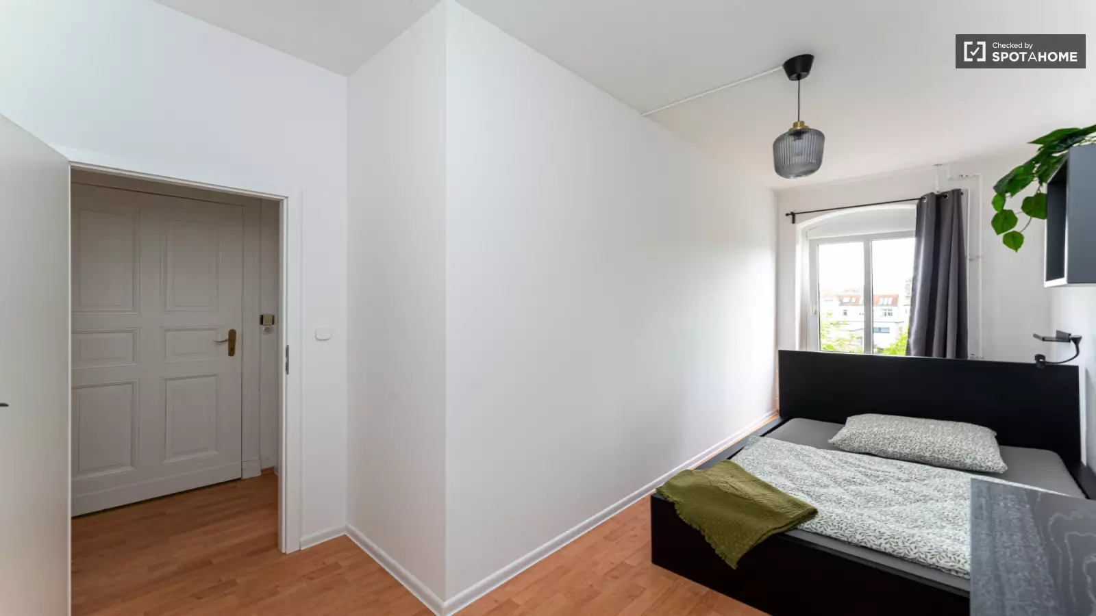 Wohnung Graf-Haeseler-Straße in Berlin