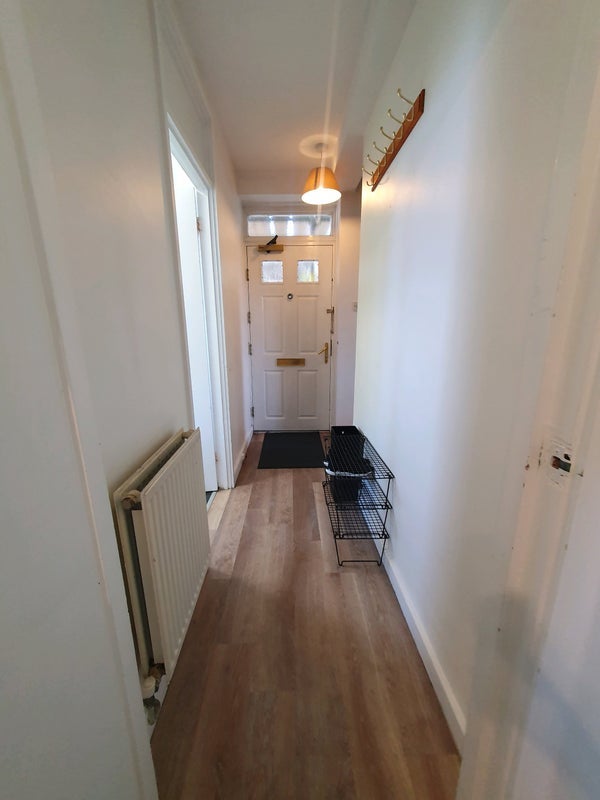 Room Cambalt Road in Greater London