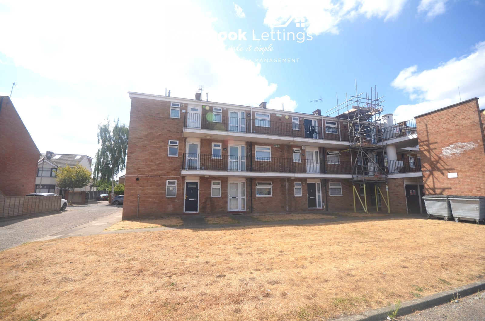 Flat Netley Road in Greater London