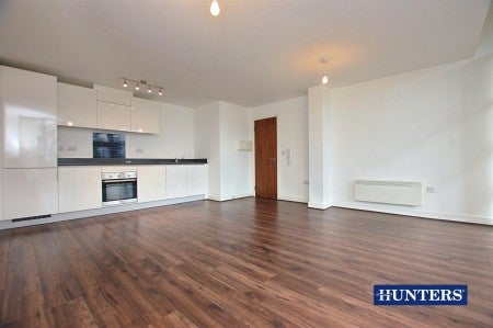 Flat Waterfront Way in Brierley Hill