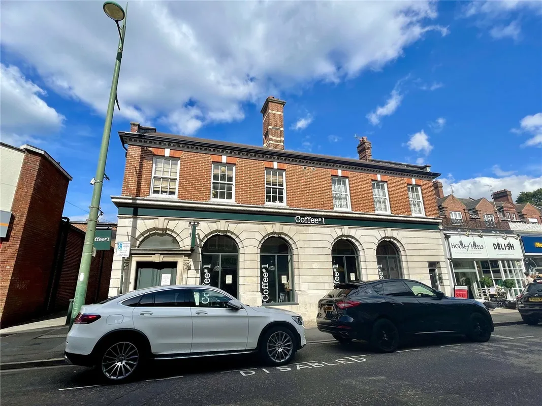 Flat Poole Road in Poole