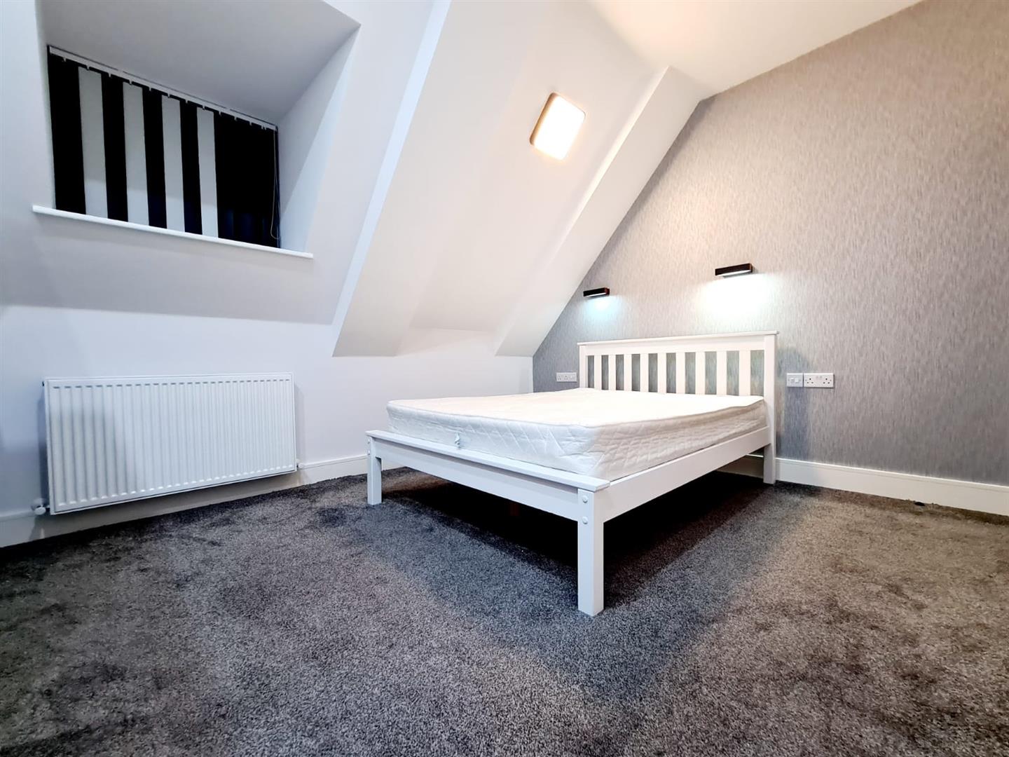 Flat Crossbrook Street in Cheshunt
