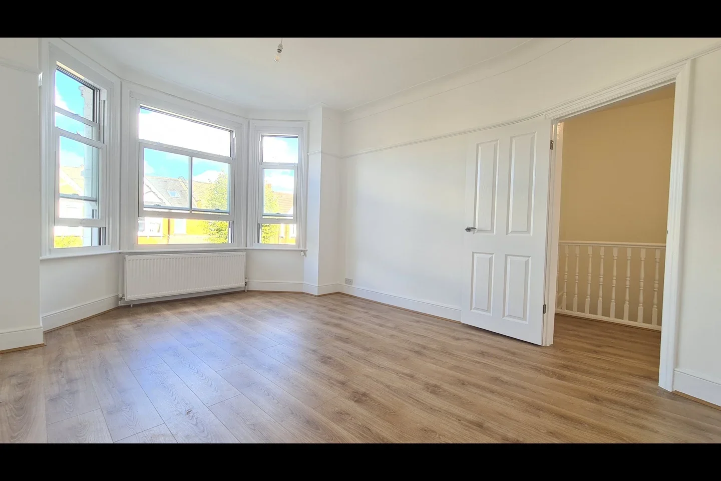 Flat Maidstone Road in Greater London