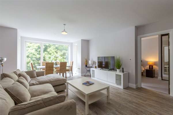 Flat Linden Close in Tunbridge Wells