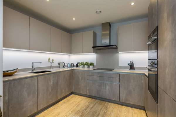 Flat Linden Close in Tunbridge Wells