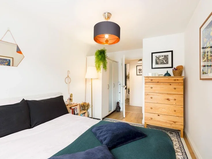 Flat Charlotte Street in Royal Leamington Spa