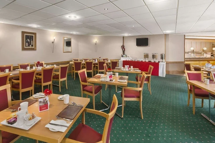 Room Ironmasters Way in Telford