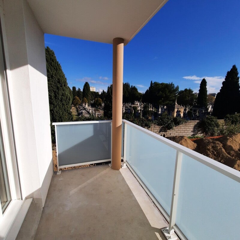 Appartement Route d'Avignon à Nîmes