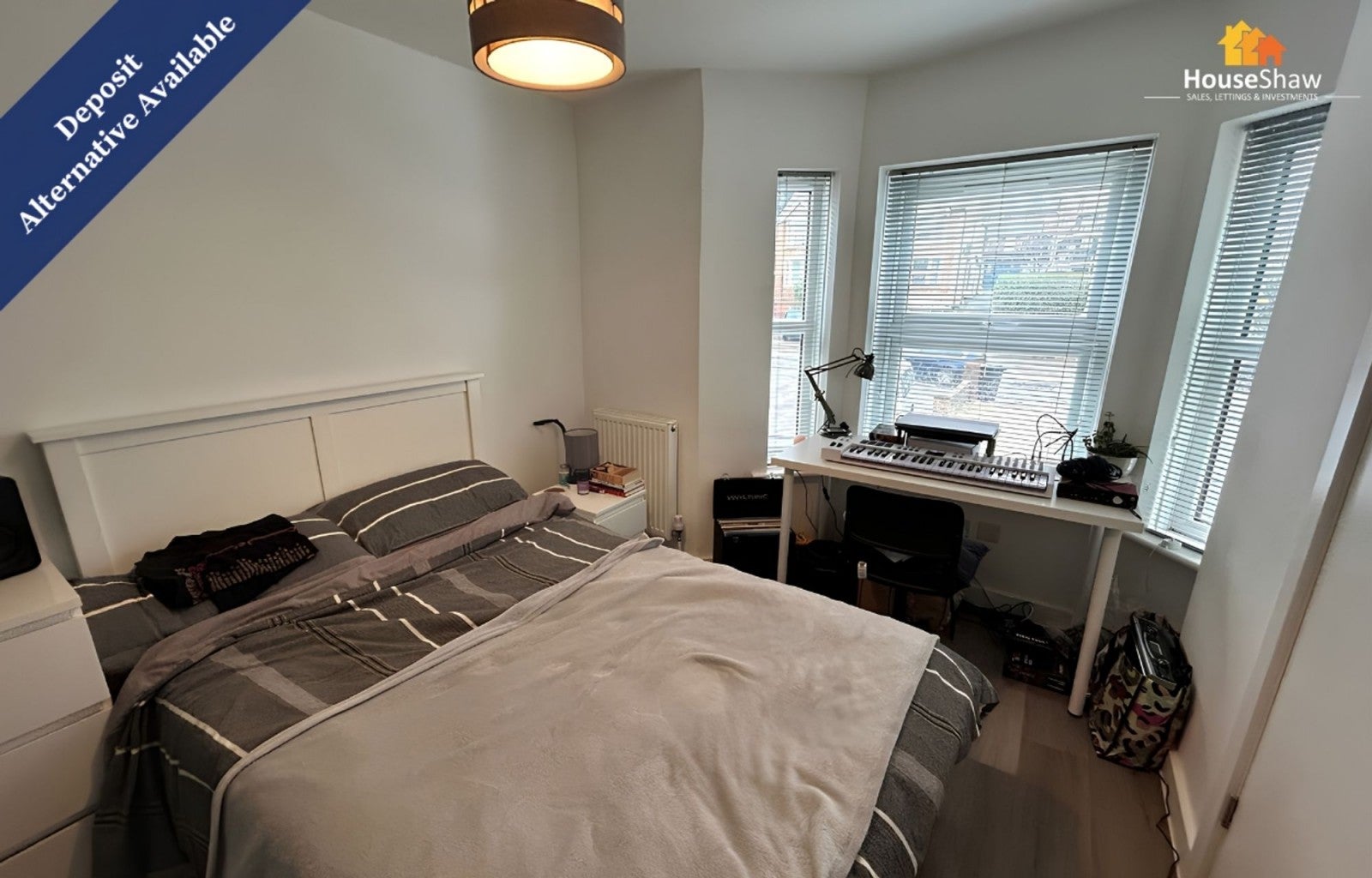 Room Hughenden Road in High Wycombe
