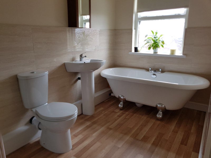 Room Brackenbury Road in Preston