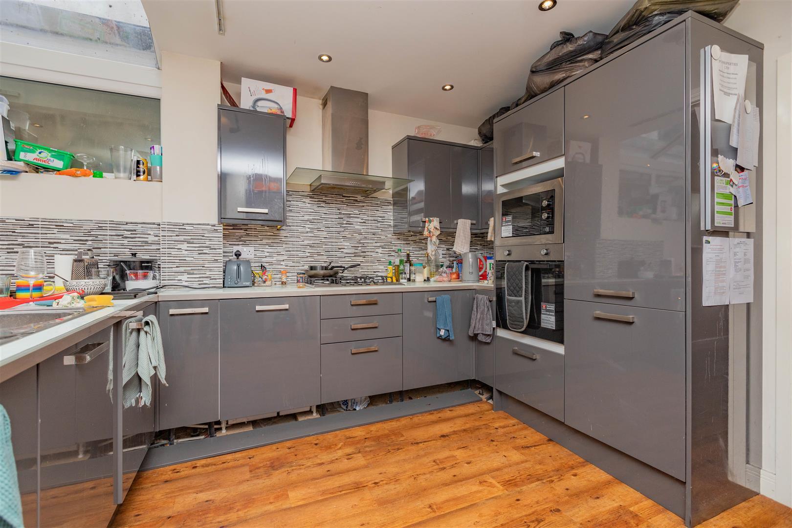 Flat Heeley Road in Birmingham