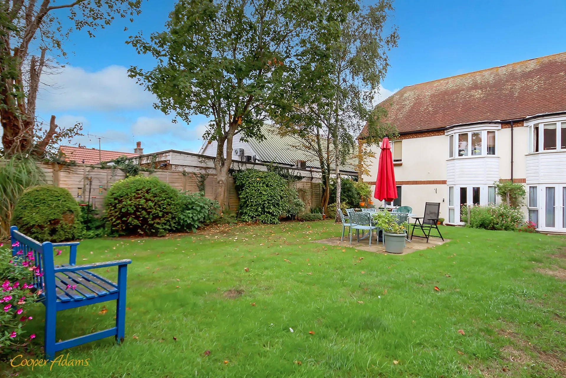 Flat Arundel Road in Arun