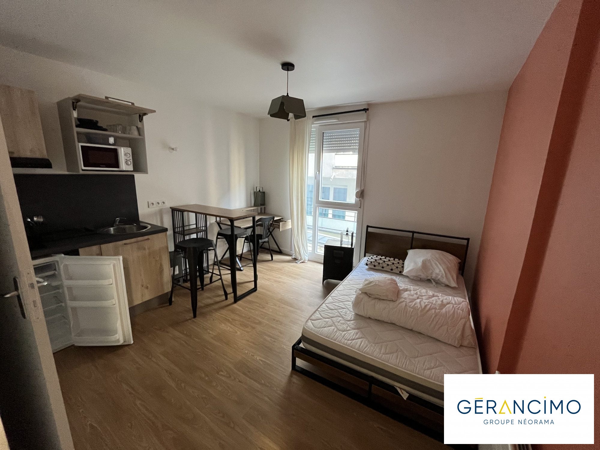 Flat Place Saint-Hilaire in Rouen