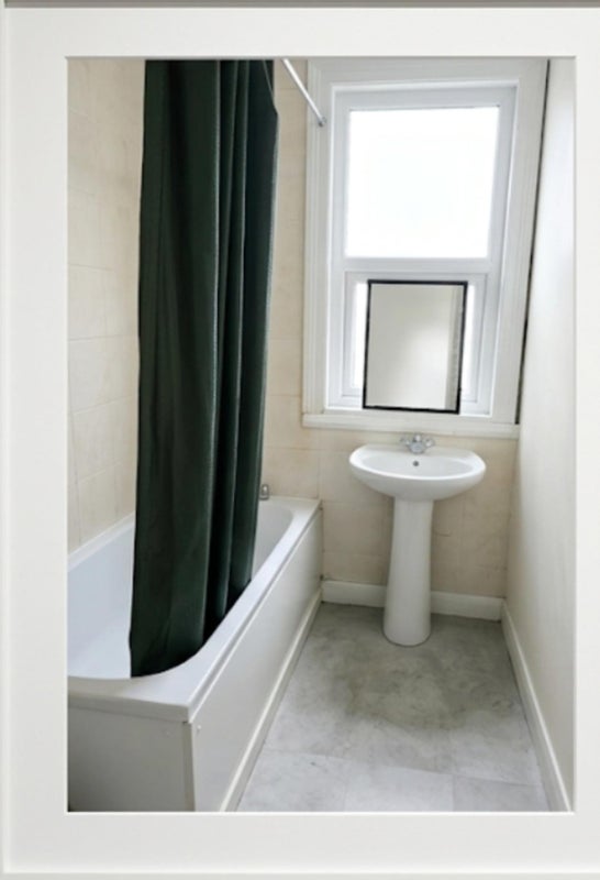Room Honor Oak Park in Greater London