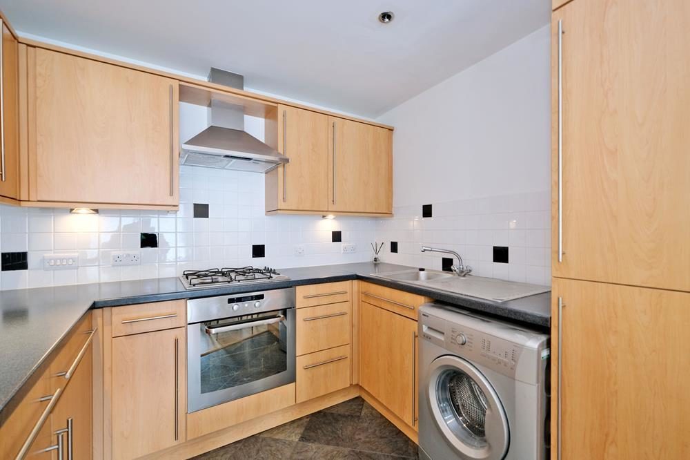 Flat Fraser Road in Aberdeen City