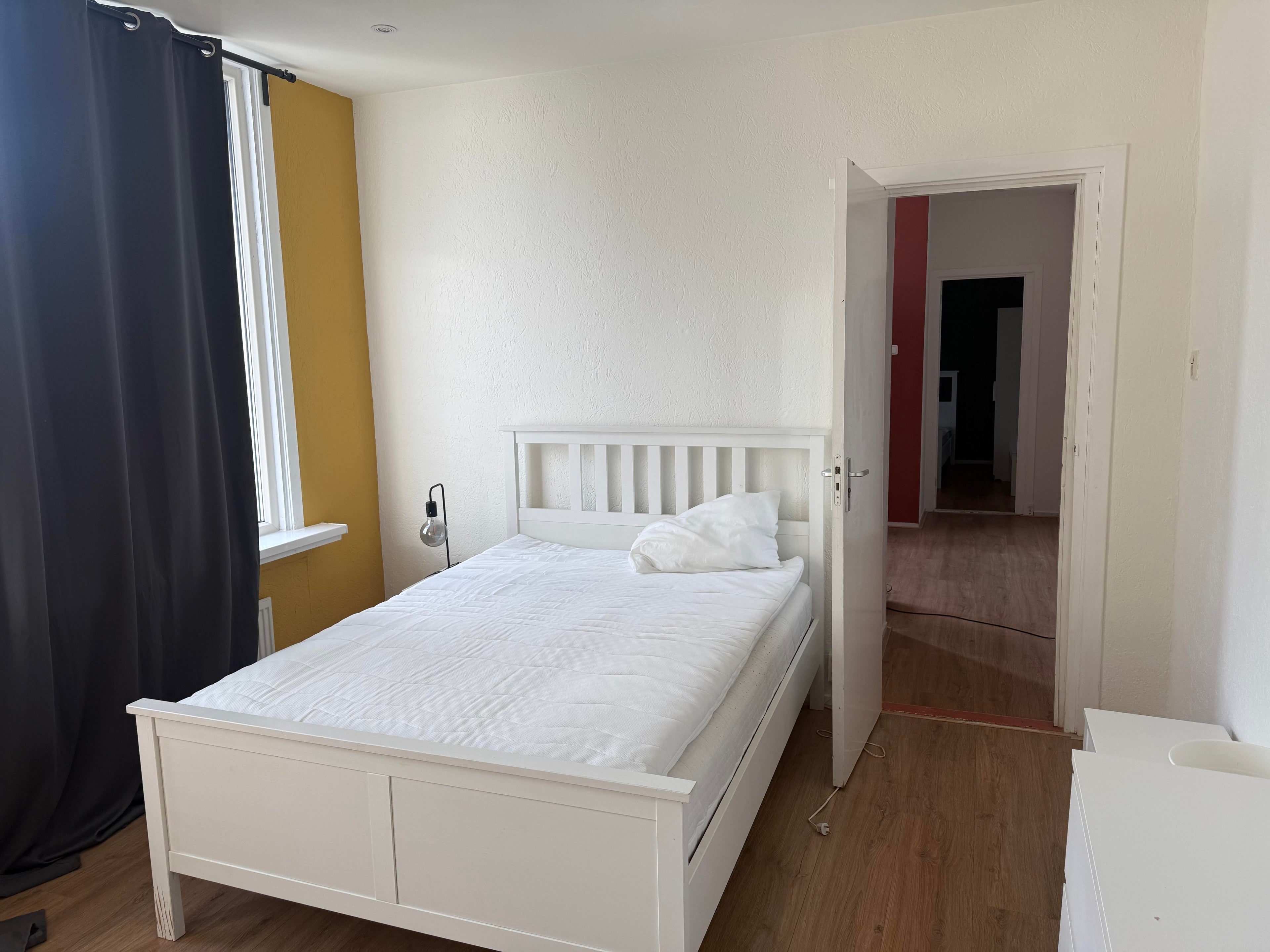 Kamer Willem van Hillegaersbergstraat in Rotterdam