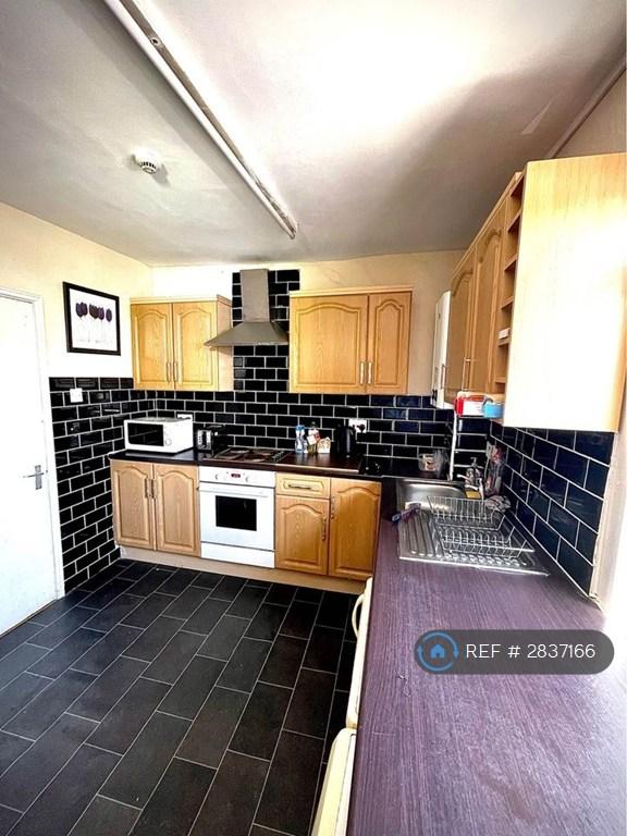 Room Glossop Road in Sheffield
