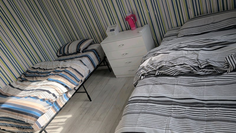 Room Hay Close in Greater London