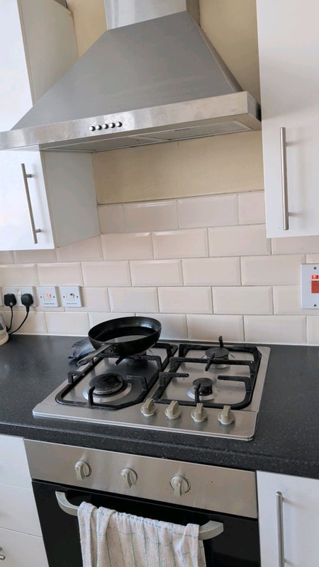 Room Hay Close in Greater London