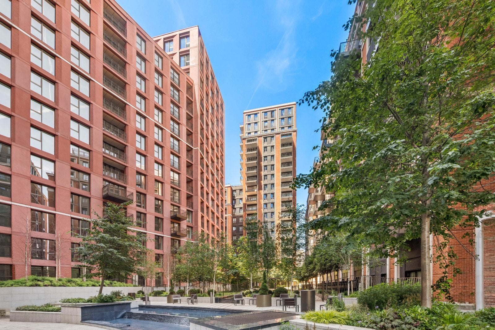 Flat Maida Avenue in City of Westminster