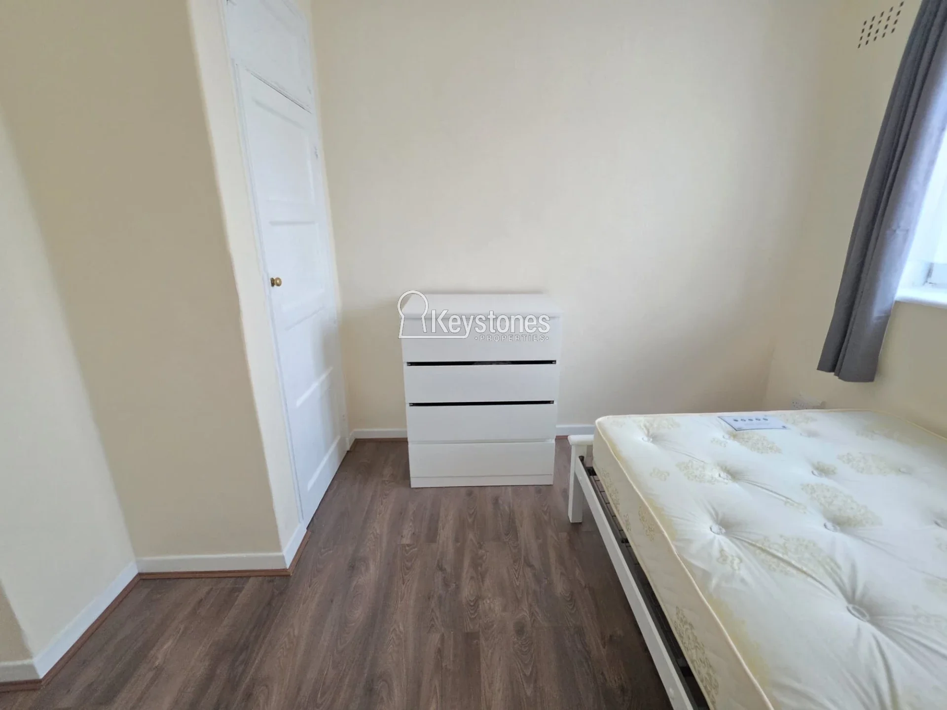 Room Canrobert Street in Greater London