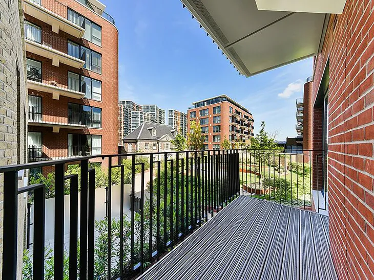 Flat No 1 Street in Greater London
