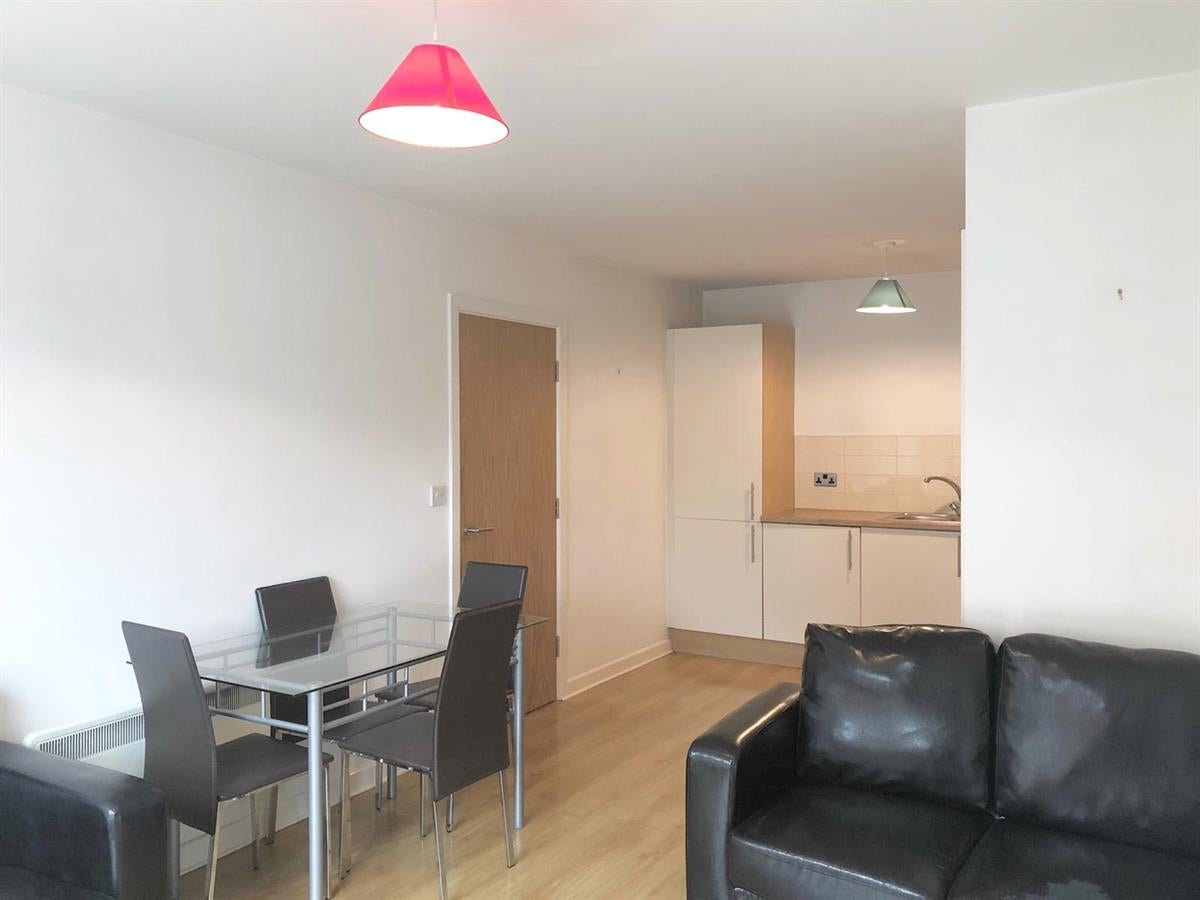 Flat Mowbray Street in Sheffield