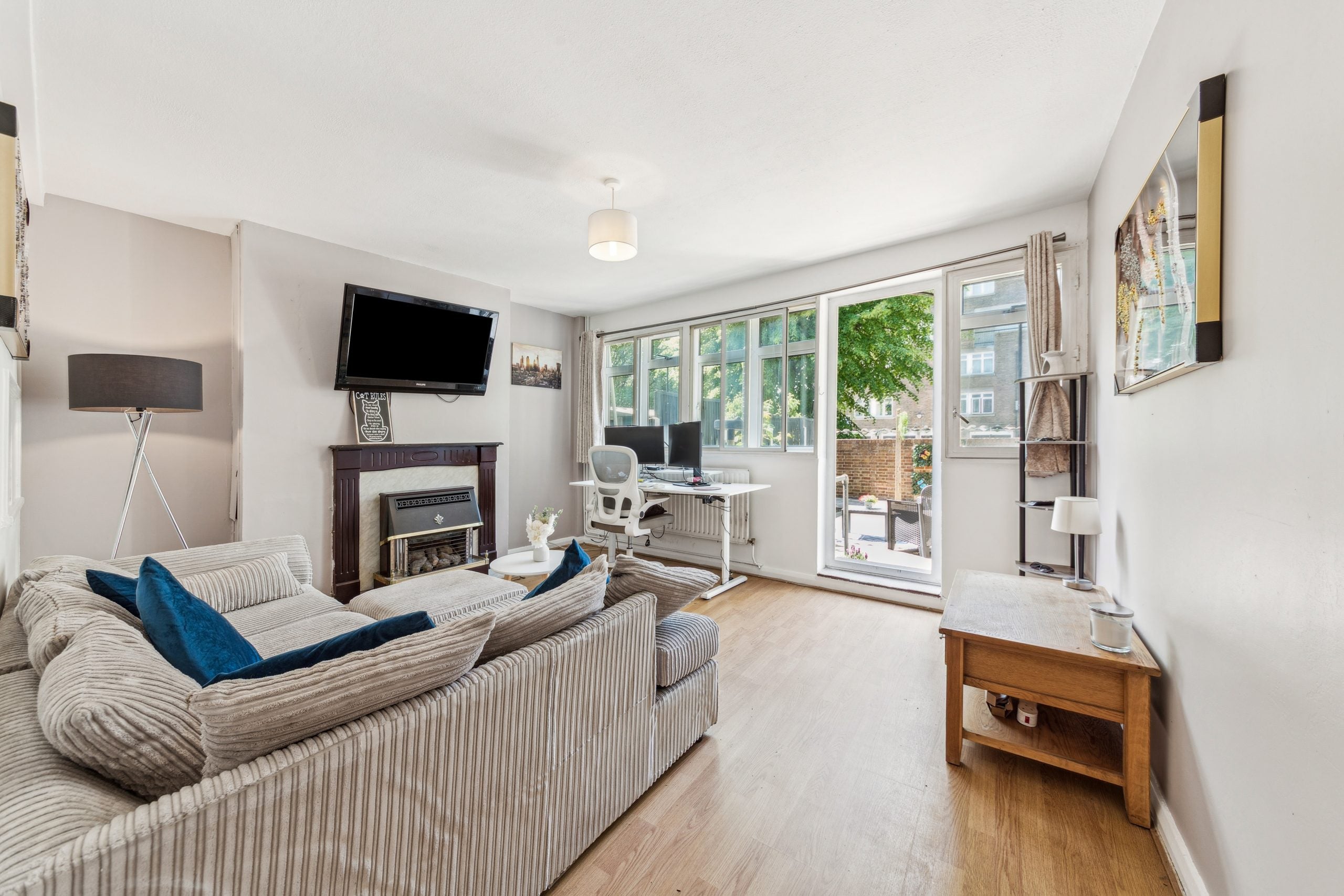 House Solander Gardens in Greater London