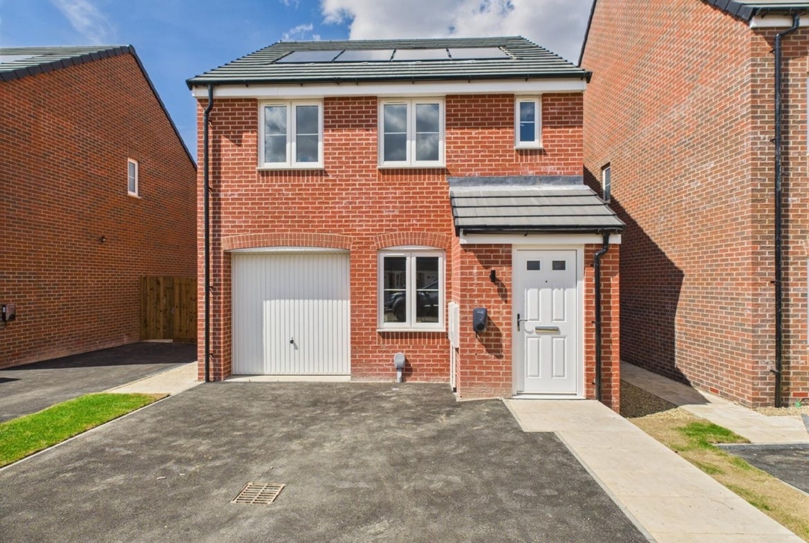 House Brampton Valley Way in Harborough