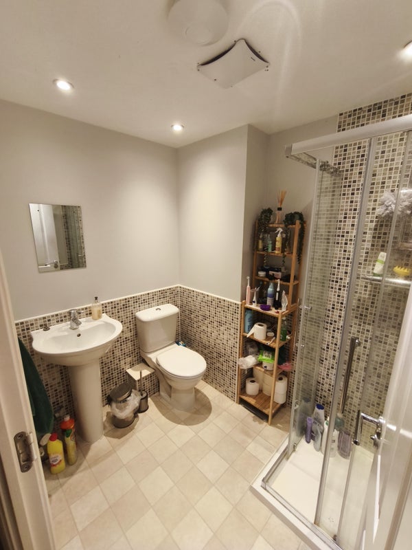 Room Inkerman Close in Bristol