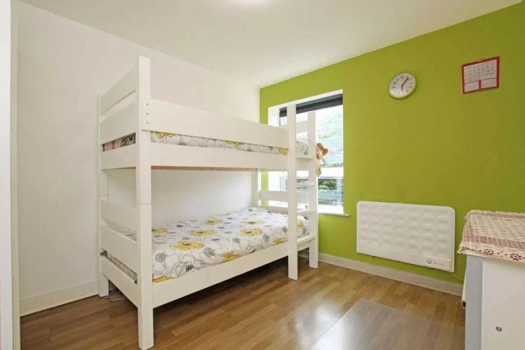 Flat Primrose Place in Greater London