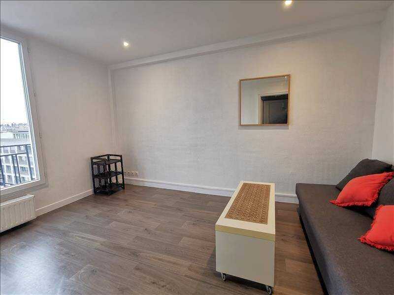 Flat Rue Ferdinand Gambon in Paris