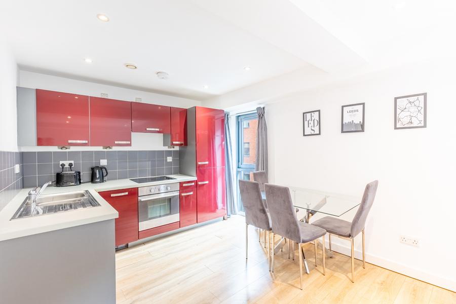 Flat York Place in Leeds