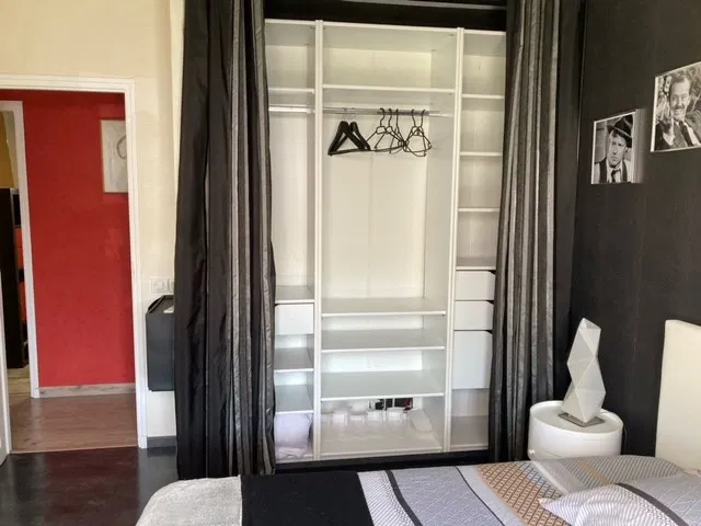Chambre Rue des Frégates à Marseille