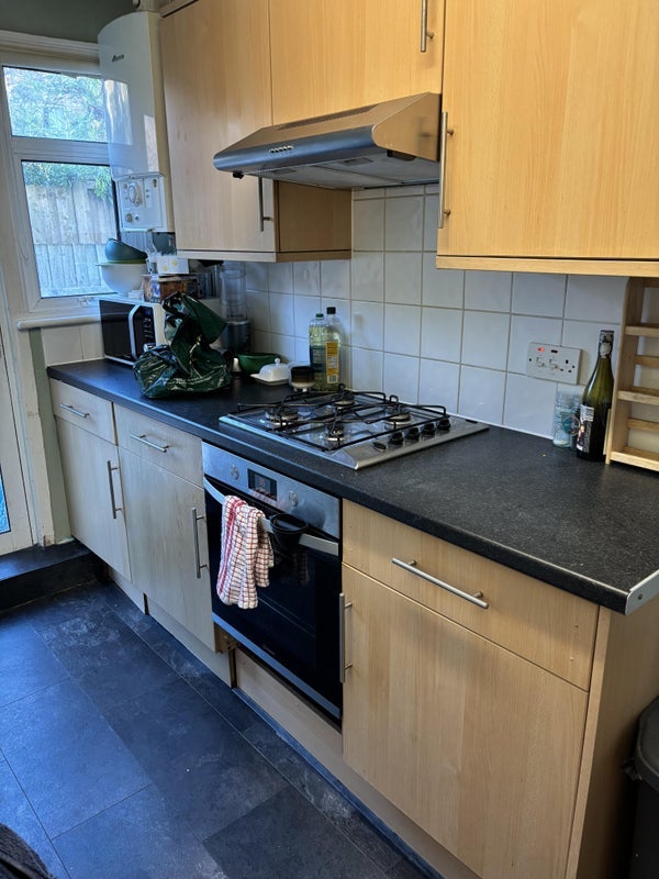 Room Telferscot Road in Greater London