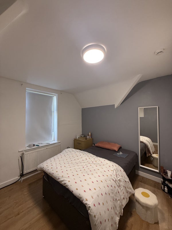 Flat Gwendoline Place in Cardiff