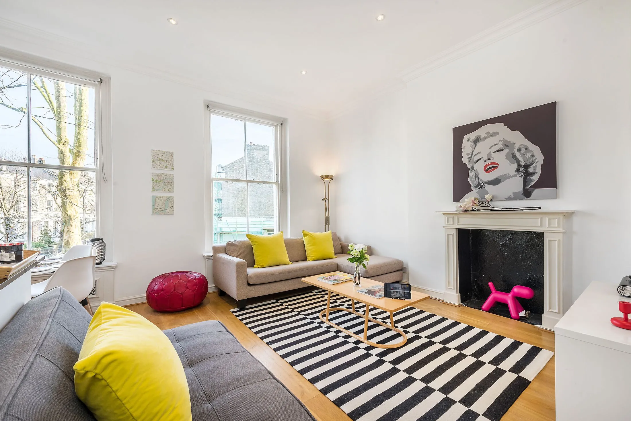 Flat Oxford Gardens in Greater London