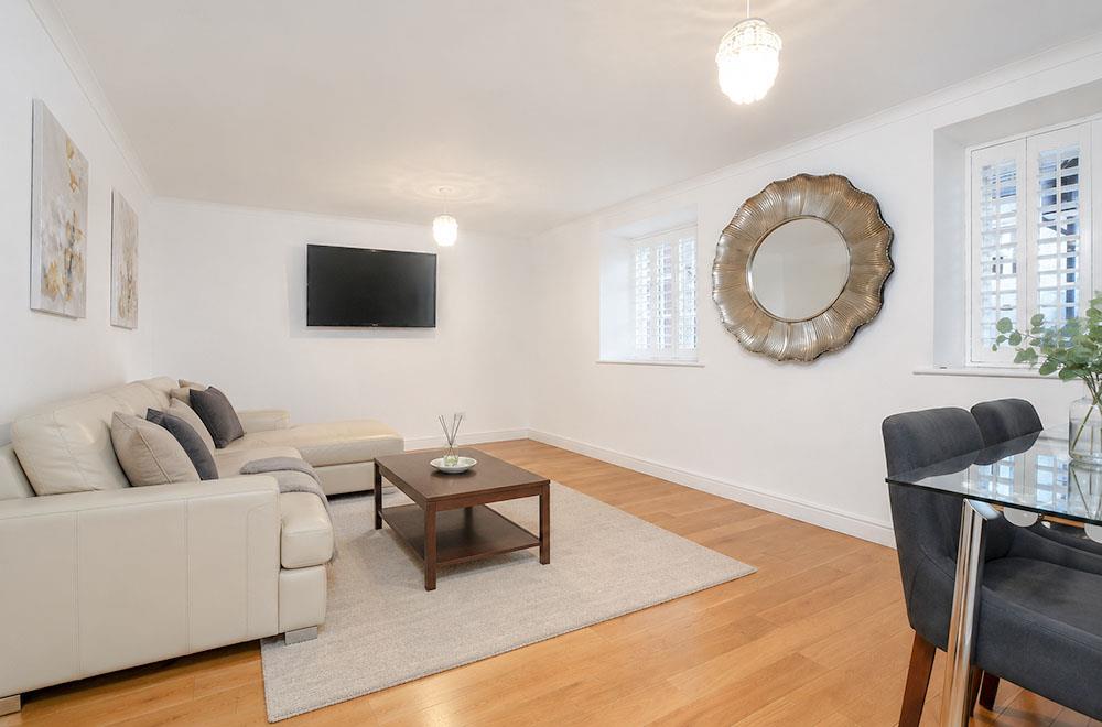 Flat Marylebone Road in City of Westminster