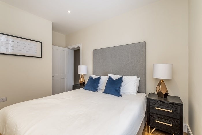 Flat King Street in Greater London