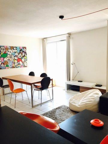 Flat Rue Monte Cristo in Marseille