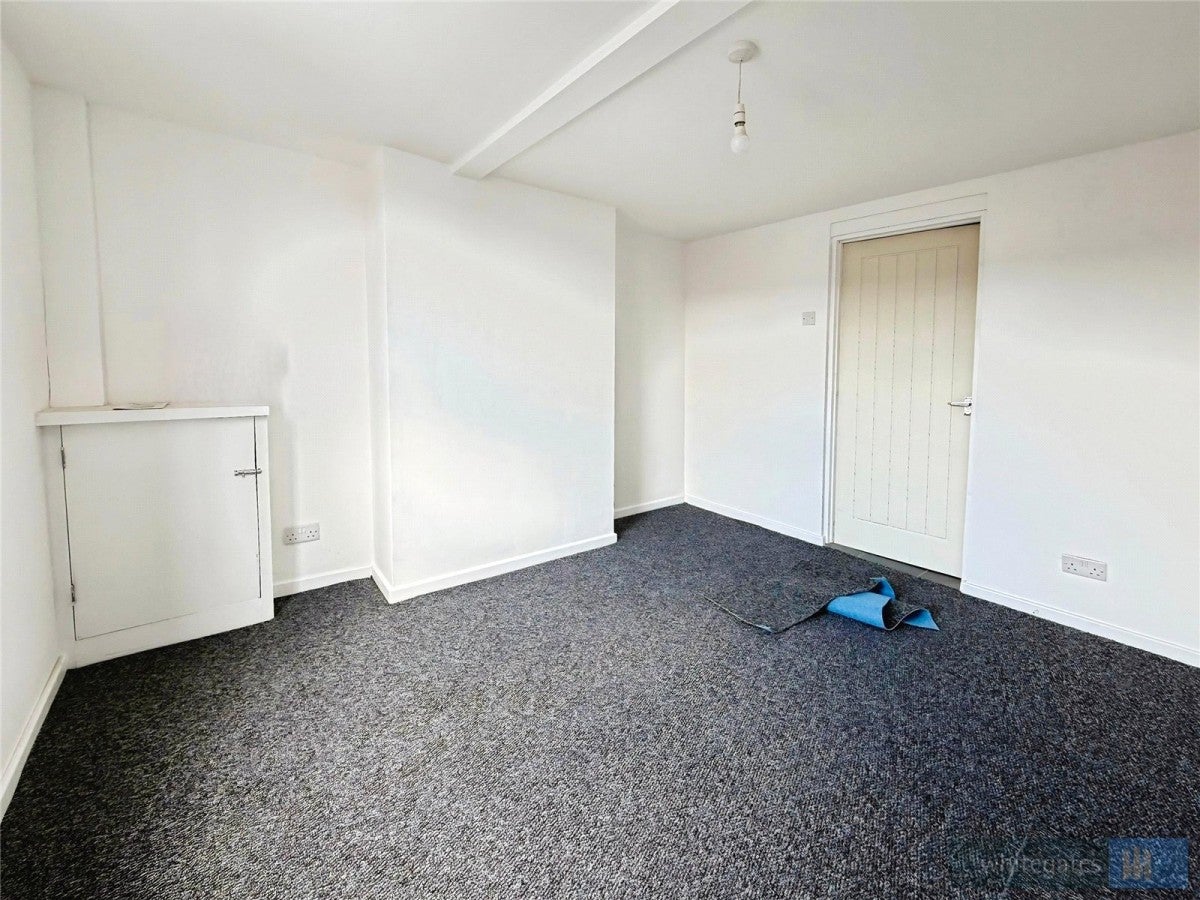 Flat Evans Street in Prescot